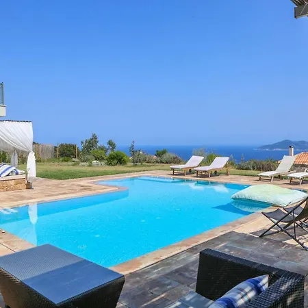 Angio Lux Moni Evaggelistrias