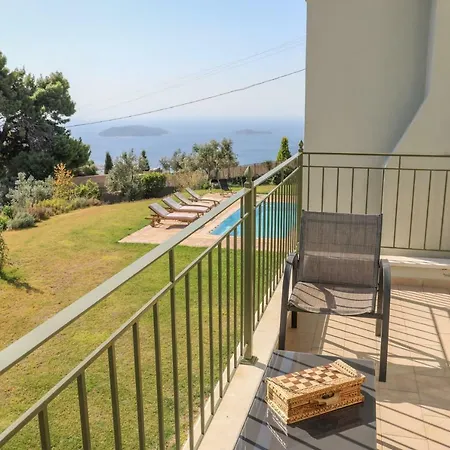 Angio Lux Moni Evaggelistrias