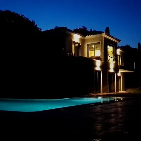 Angio Lux Vilă *